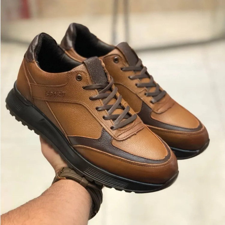 کفش چرم اسپرت مردانه مدل فیگو عسلی رویه چرم طبیعی زیره پیو طبی
