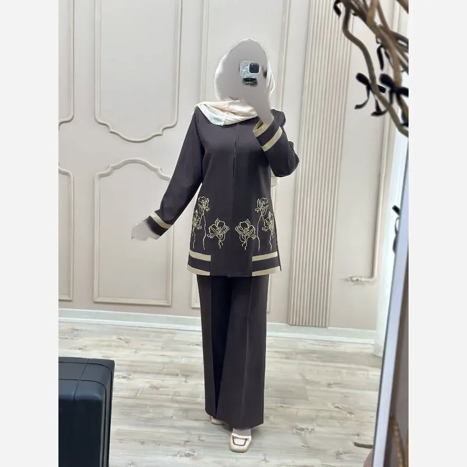 کت شلوار گلدوزی مدل رویا بزایاق اعلا زنانه در رنگبندی مشکی، سرمه ای، کرم، قهوه ای و سایزبندی 38 تا 50