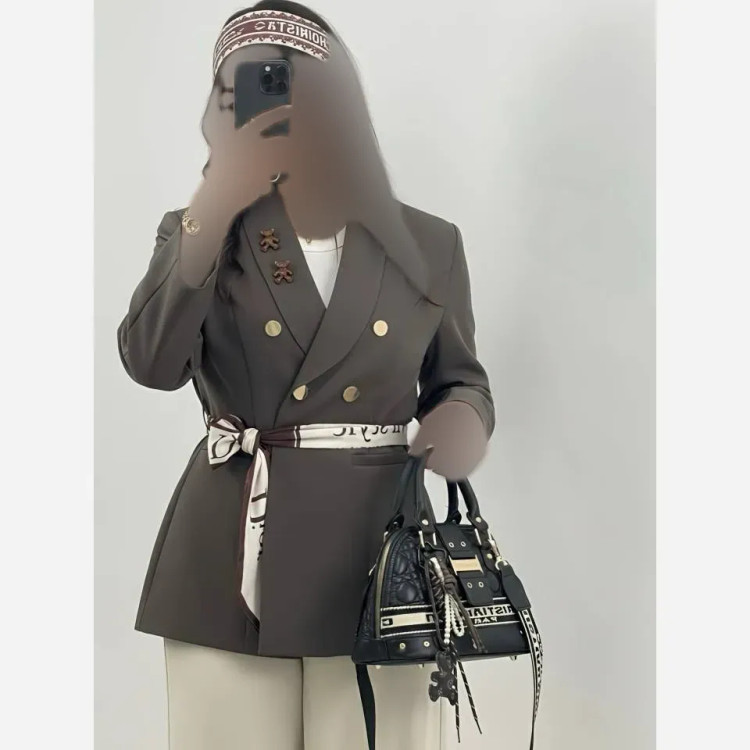 کت تک شاینی مازراتی زنانه با کمربند کرمی طوسی شکلاتی مشکی سایز یک دو