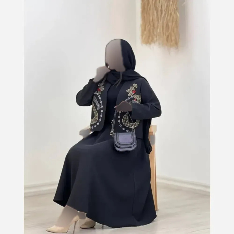 کت و دامن مشکی مازراتی گلدوزی شده مدل ثمر سایز فری 38 تا 46