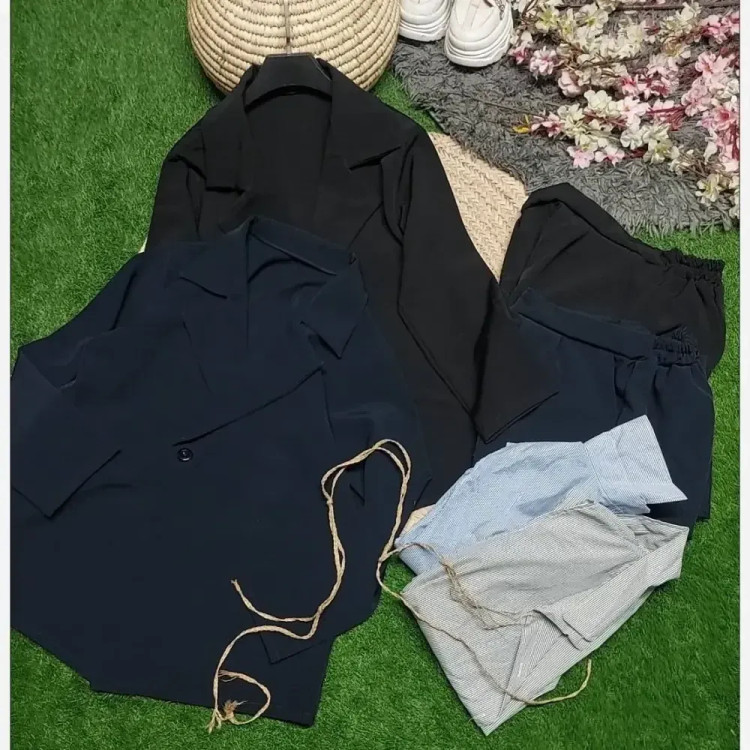 سه تیکه پاییزه زنانه نوشین جنس سوپر کجراه اعلا رنگ مشکی و سرمه ای سایز 38 تا 46
