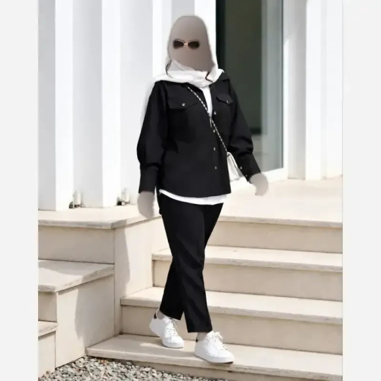 ست مانتو شلوار پرشین مکانیک مریم رنگ مشکی و طوسی سایز فری 36 تا 46