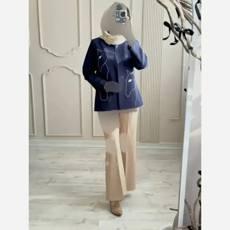 کت شلوار گلدوزی زنانه مدل الینا جنس سوپر مازراتی اعلا