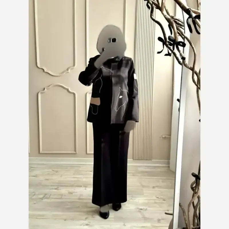کت شلوار گلدوزی زنانه مدل الینا جنس سوپر مازراتی اعلا