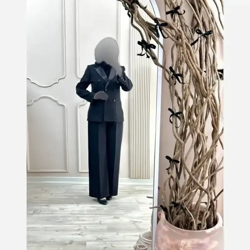 کت شلوار زنانه مدل سایدا جنس سوپر مازراتی اعلا رنگ مشکی فول بگ سایز بزرگ