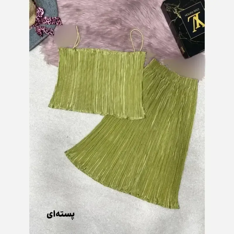 ست پرو کراپ دامن حنا ساتن پلیسه وارداتی سایز فری 38 تا 44