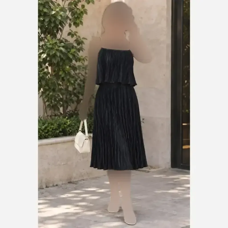 ست پرو کراپ دامن حنا ساتن پلیسه وارداتی سایز فری 38 تا 44
