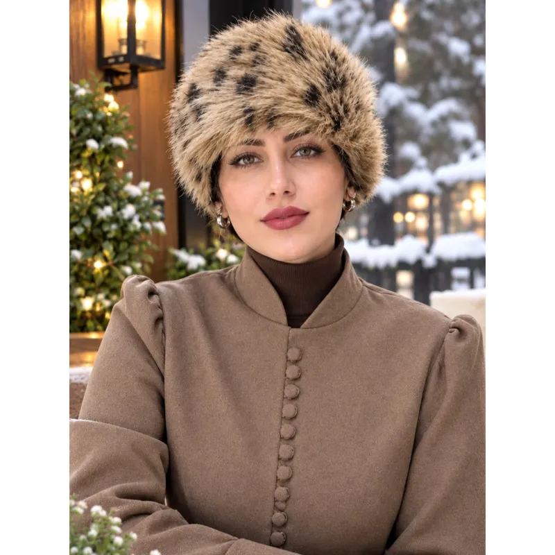 مینی اسکارف مجلسی سه گوش گیپور ابعاد 75 در 75 سانتیمتر